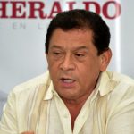 Emiliano Zuleta, avergonzado por beso entre Poncho y Silvestre